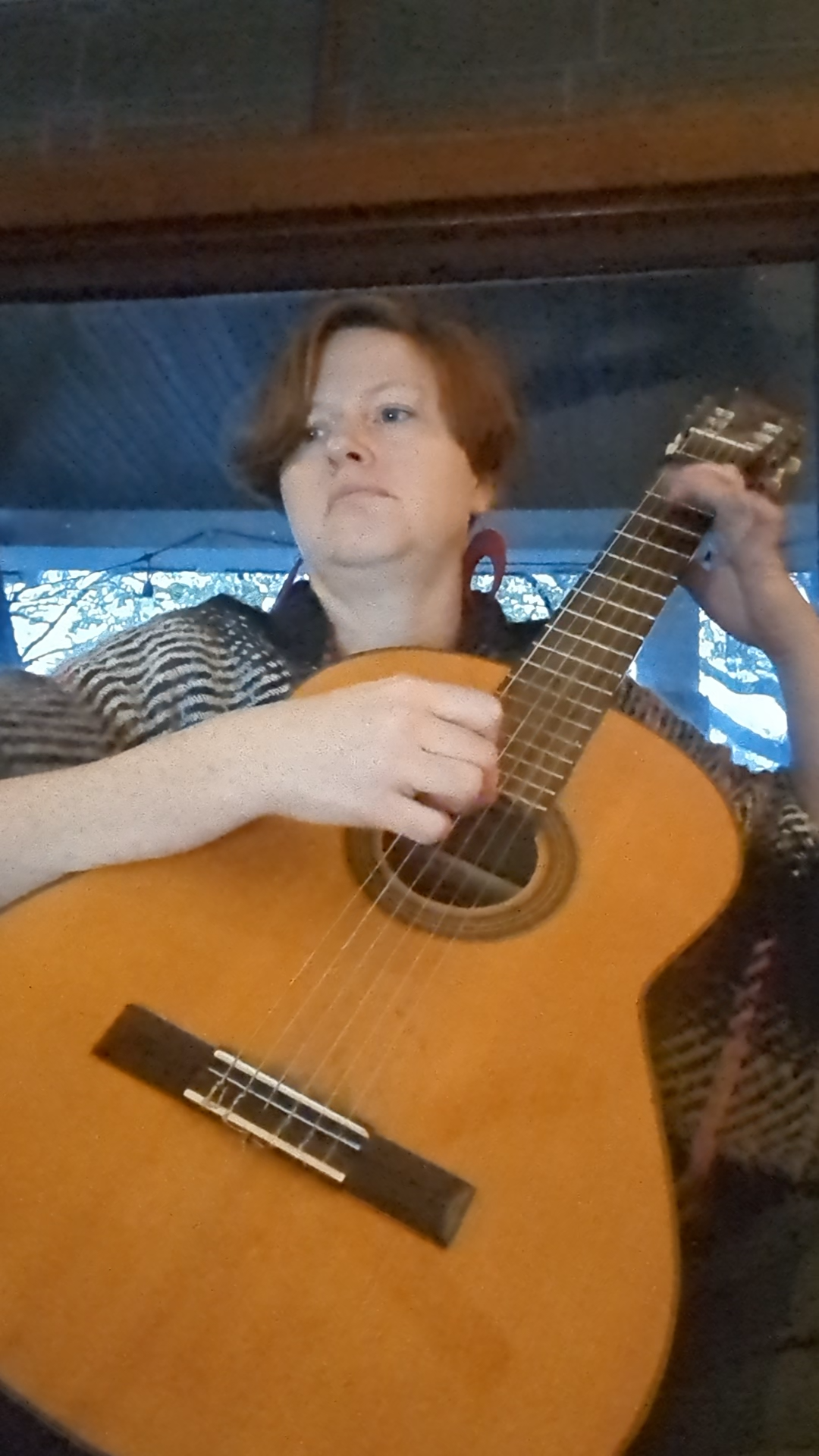 PXL_20250504_003145471.TS~3